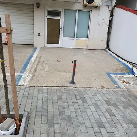 Treti Mart South Apartamento Primorsko