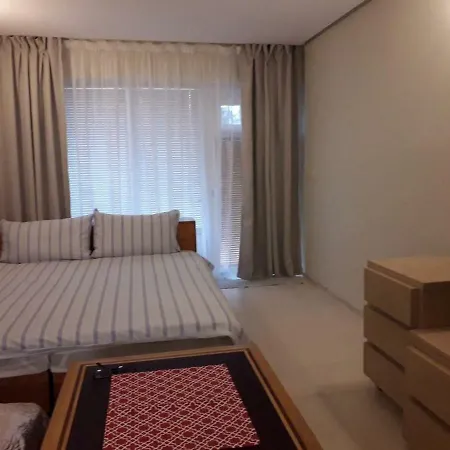 Treti Mart South Apartmán *