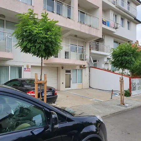 Appartamento Treti Mart South *